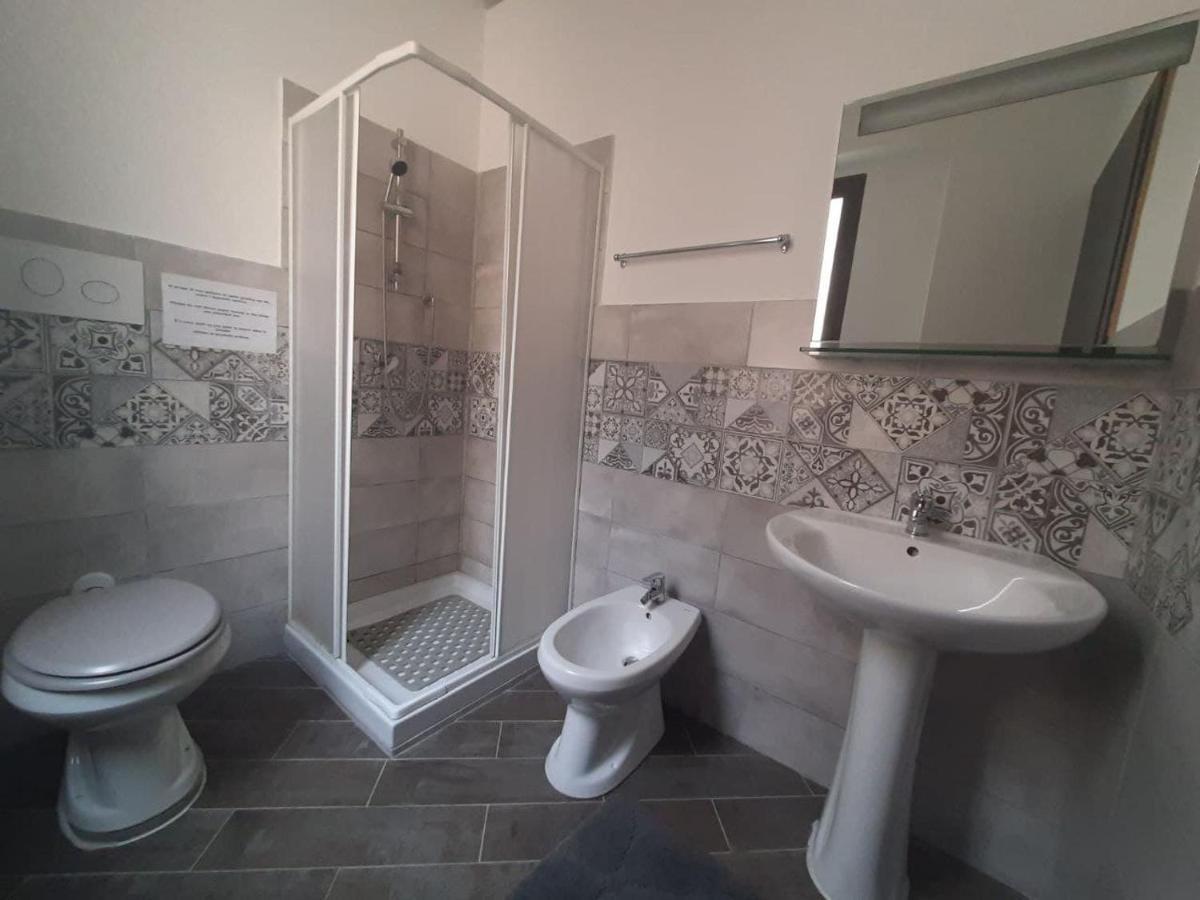 Affitta Camere Al Castello Palermo Exteriör bild